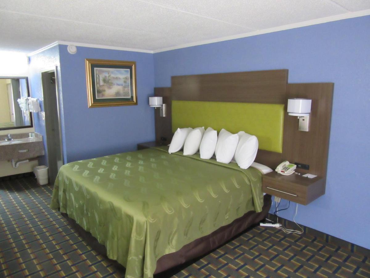 Quality Inn & Suites Near Six Flags East Atlanta Zewnętrze zdjęcie